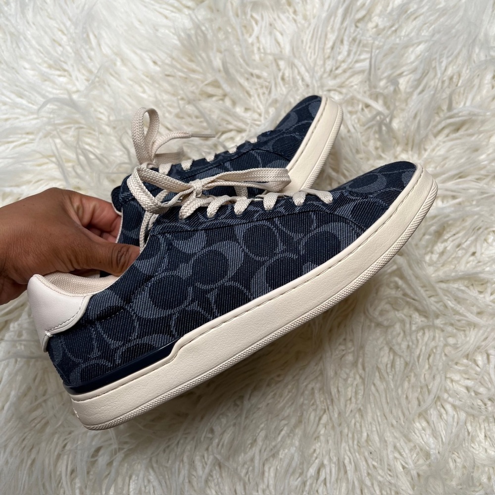 🍂Men’s Clip Low Top Coach Sneaker🍂